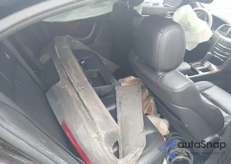 2013 Lincoln Mks z USA, uszkodzony, nr VIN 1LNHL9DK7DG608813